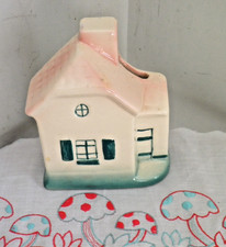 Ancienne tirelire à casser Petite maison de campagne