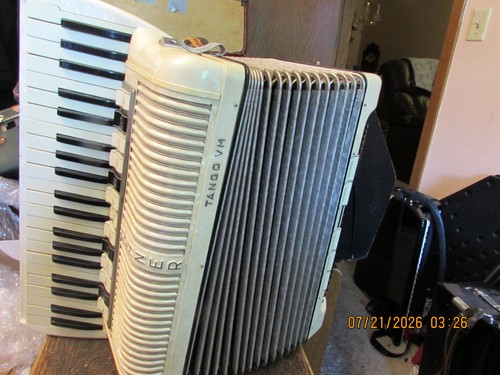 Accordion hohner tango - hohner, vm,