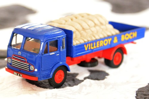 Miniature camion simca - camion,