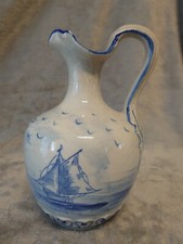Pichet à liqueur en faïence Labbé François France décor voiliers