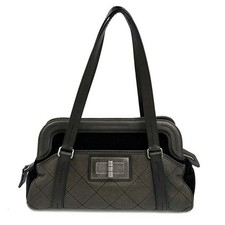 CHANEL Sac à épaule 2.55 en