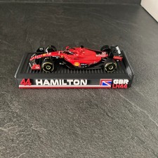 Support F1 1:43 Hamilton pour