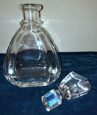 CARAFE A WHISKY EN CRISTAL  signée Bayel