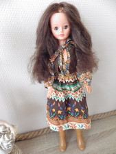 POUPEE CATHIE / CATHY DE BELLA BRUNE AUX YEUX MARRONS