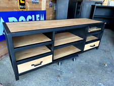 Meuble TV et platine vinyle industriel sur mesure en bois et mètal