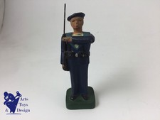 JRD FRANCE VERS 1935 FIGURINE