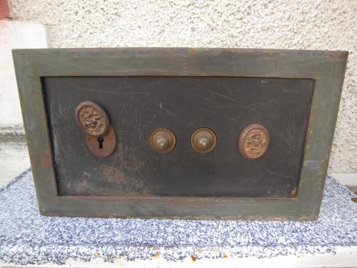 Coffre fort ancien bauche - fort, a
