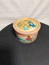 Ancienne Boîte Galak Avec Marina Yann, Et Oum Le Dauphin Fabrication IFAMETAL