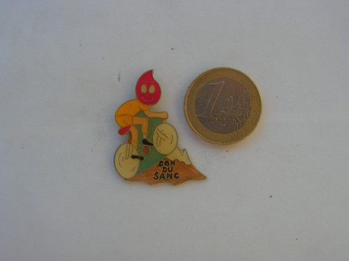 Insigne pins badge don sang - pins,