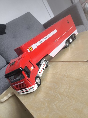 Camion iveco ferrari - camion,