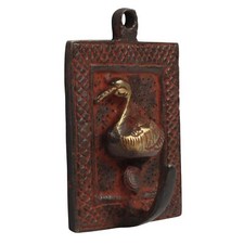 Crochet cygne laiton rouge