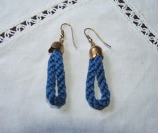 Ancienne paire de boucles