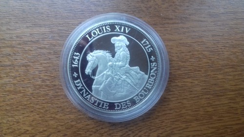 Médaille dynastie des - médaille,