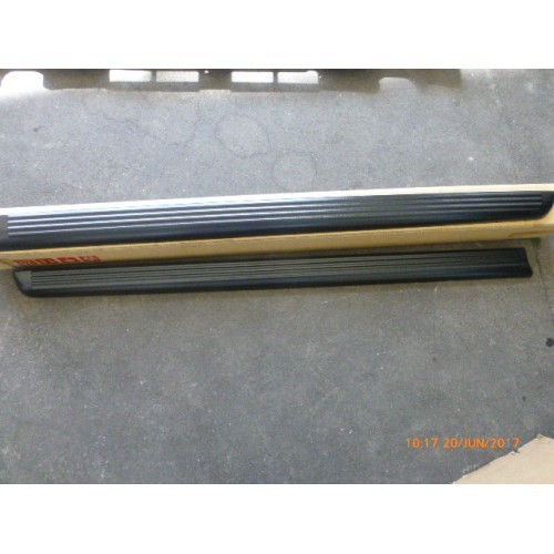 Véritable nissan navara d40 - nissan,