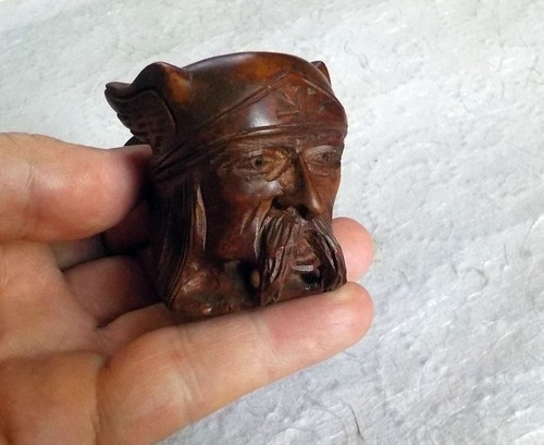 Pipe sculpté gaulois - pipe, sequane