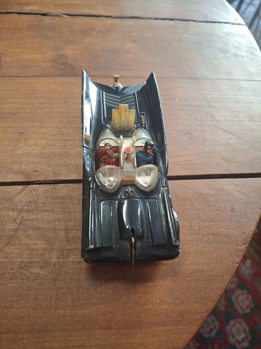 Corgi toys batmobile 267 - corgi,