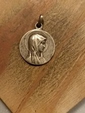 Médaille Religieuse Ancienne