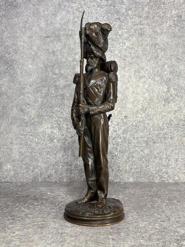 Fremiet grenadier de la - ,