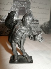 Petit personnage en plomb