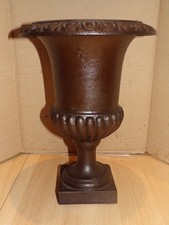Vase en fonte médicis 30,5 cm