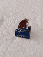 Pin's Pins Pin LAPEL Alimentaire Chocolat Poudre Morceau Dessert "Poulain" 