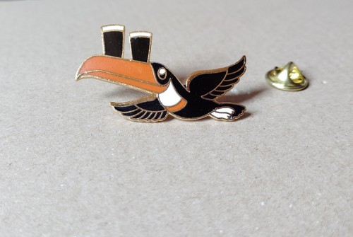 Pin bière guinness - pin's, toucan