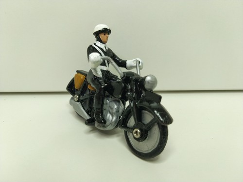 Quiralu moto de - de, gendarmerie