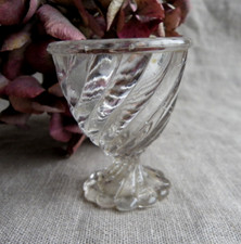 COQUETIER ANCIEN EN VERRE