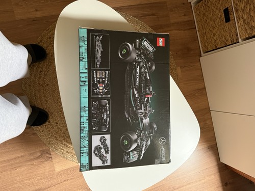 Lego technic mercedes - mercedes-amg, f1