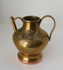 Petit pot de crème ou lait