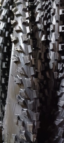 Pneu vtt vélo de - 2.10,