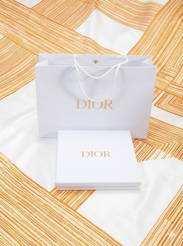 Boite dior 27x27x4 sac - ,