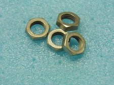 Lot x70 : écrou laiton