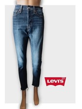 Levis Strauss coupe wedgie