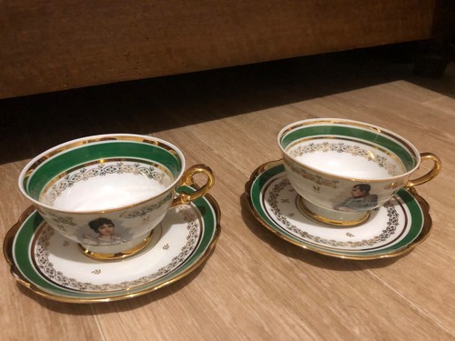 Paire tasse sous - 02,