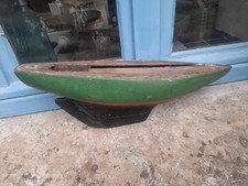 Rare Coque Bateau Bassin