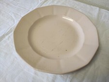 Ancien Plat en céramique