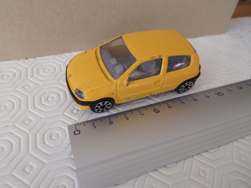 Renault berline modele clio - berline,