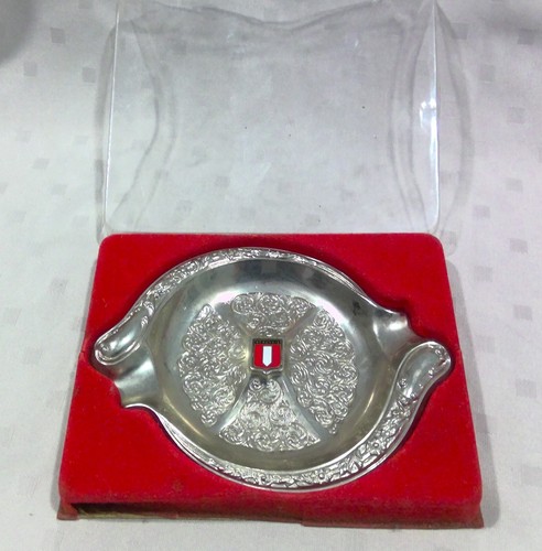 Cendrier vide poche - cendrier, blason