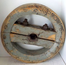 Poulie en bois de machine