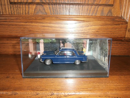 Diorama peugeot 404 grand - peugeot, le
