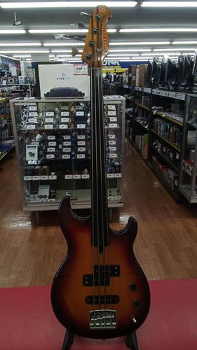 Yamaha fretless bass bb2000 - fretless,