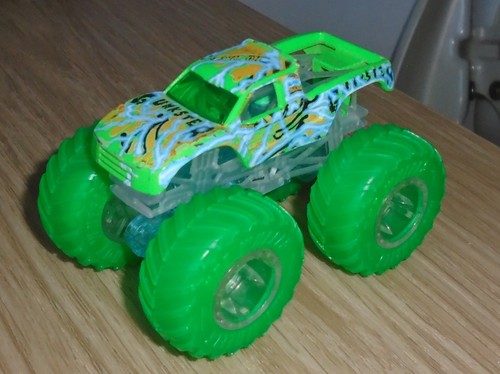 Lot hot wheels - n°23,