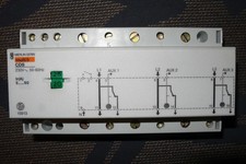 CONTACTEUR DELESTEUR TRIPHASE 5-90 Ampères sans TI ou tore MERLIN GERIN 15913