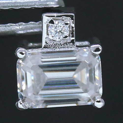 Pendentif proposition - , de