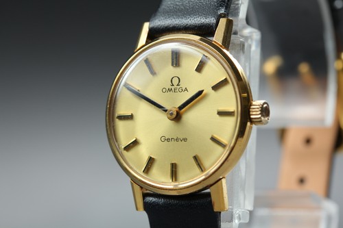 Vintage années 1970 - , omega