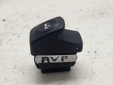 Bouton lève vitre avant