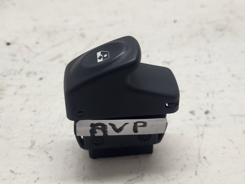 Bouton lève vitre avant