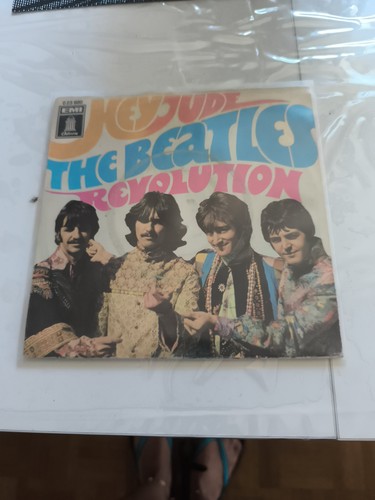 Tours les beatles - 45,