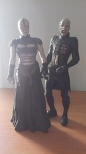 2 Figurines NECA ****" HELLRAISER"**** 2002 ( sans accessoires )